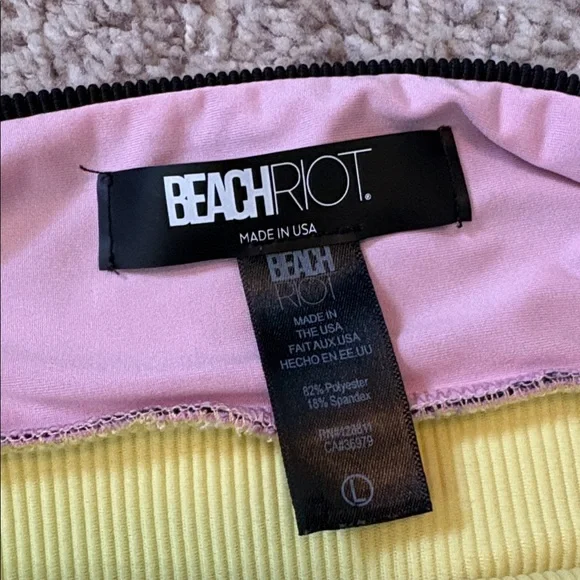 Beach Riot Top - Picture 3 of 3